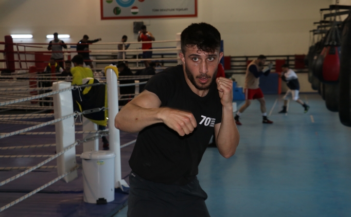 Turulhan Erdemir, dnya ampiyonu olmak istiyor