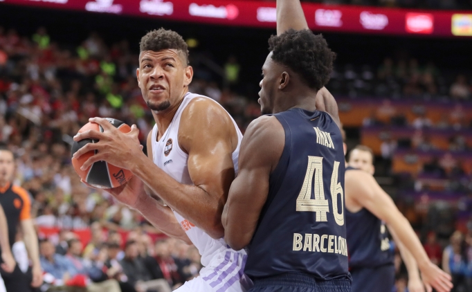 Real Madrid'de Walter Tavares geli�mesi