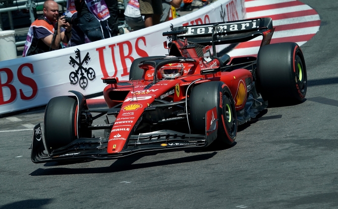 Charles Leclerc'e 3 sra cezas geldi