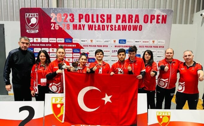 Para masa tenisinde T�rk ikili, alt�n madalya kazand�