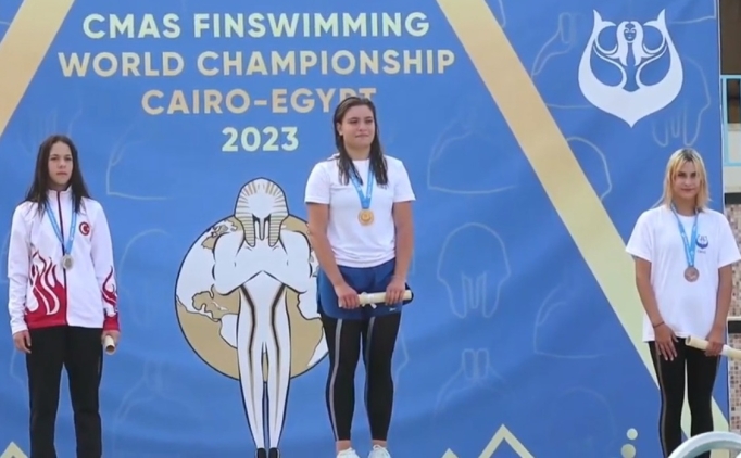 Adasu Ramazano�lu'ndan g�m�� madalya