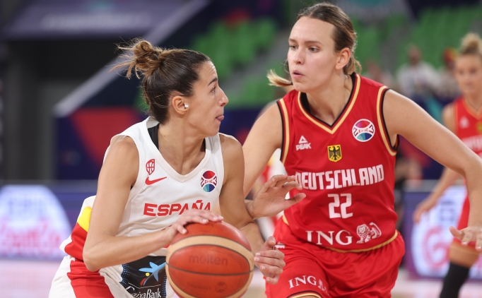 Avrupa Kad�nlar �ampiyonas�'nda yar� finalistler belli oldu