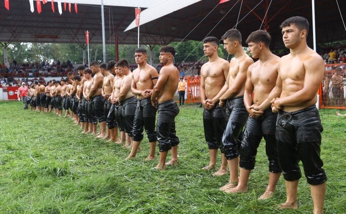 K�rkp�nar G�re�leri'nde ilk g�n sona erdi!