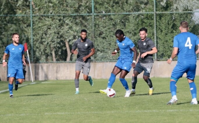 Adana Demirspor, tarihinde ilk kez Avrupa Arena'snda!