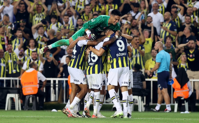 Fenerbah�e, UEFA Konferans Ligi'nde gruplara kalma pe�inde