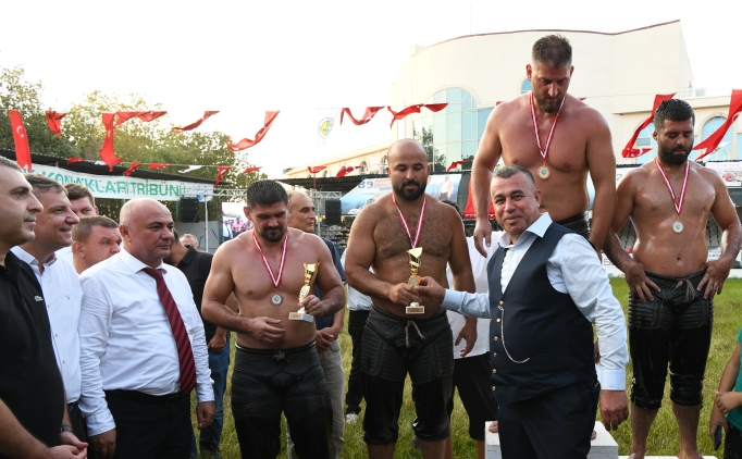 289. Geleneksel �ardak Ya�l� Pehlivan G�re�leri'nde sonu�lar!