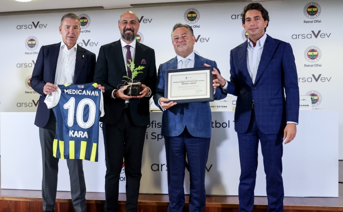 Fenerbah�e Kad�n Futbol Tak�m�'na yeni sponsor