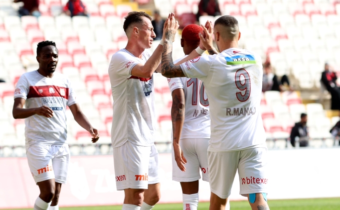 Sivasspor, 4 golle turlad�