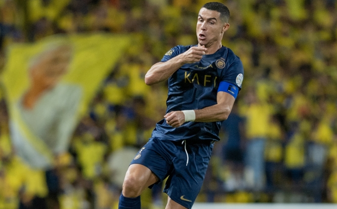 Ronaldo y�ld�zla�t�, Al Nassr galibiyet serisini s�rd�rd�