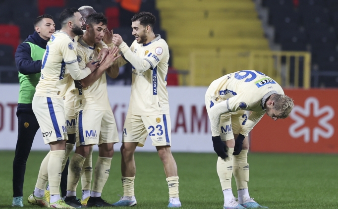 Ankarag�c�, Gaziantep'ten 3 puanla d�nd�