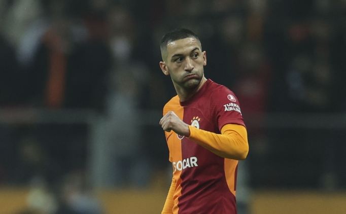 Galatasaray'�n 2023 y�l�ndaki 100. gol� Ziyech'ten!