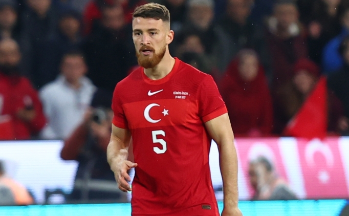 Salih �zcan'�n milli ma� s�ras�nda evi yand�!