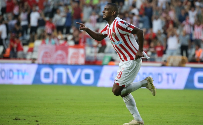 Be�ikta� i�in a��klama: 'Transfer teklifi yok'