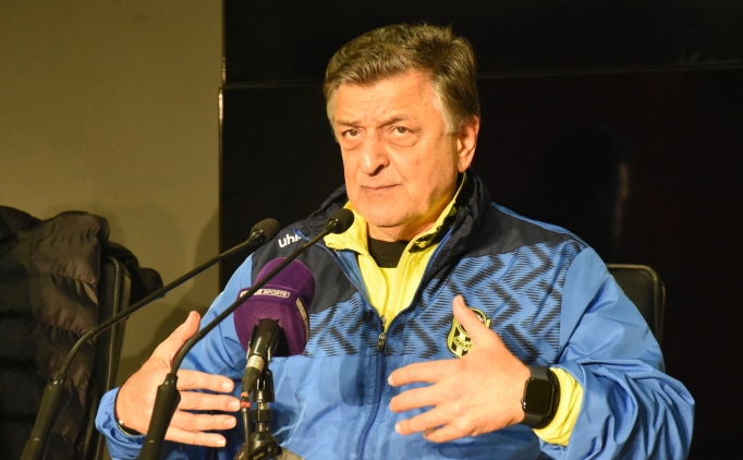 Y�lmaz Vural: 'Montella i�imi ac�t�yor'