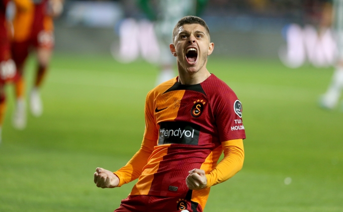 Milot Rashica'nn gz Adana Demirspor'da!