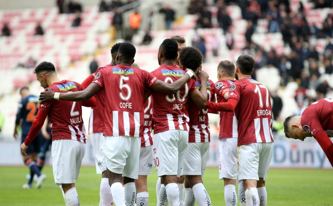 Sivasspor'a Fenerbahe ncesi iyi haber