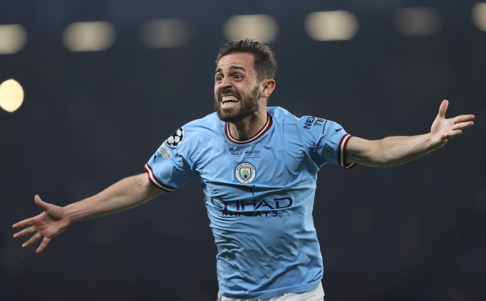 Manchester City, Silva ile uzatt!