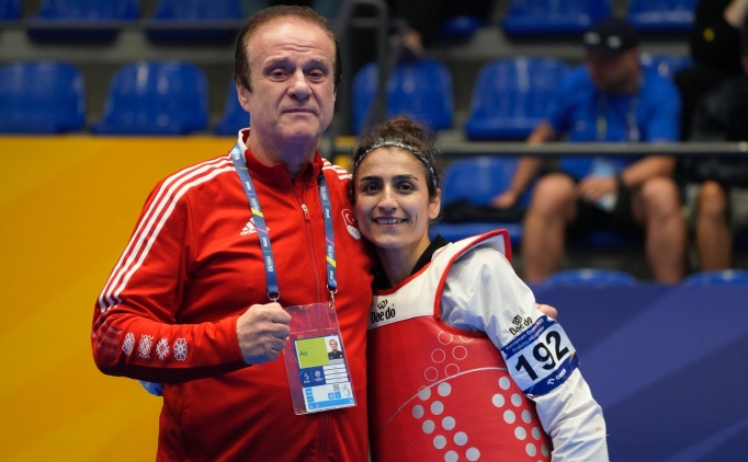 Milli tekvandocu Hatice K�bra �lg�n kariyerindeki eksik madalyan�n pe�inde