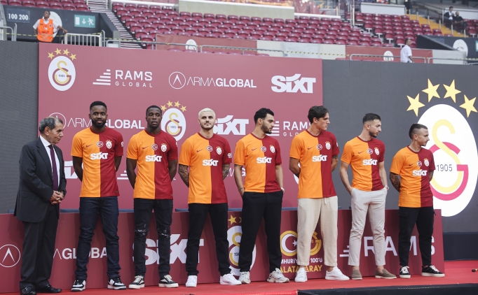2024 model Galatasaray; T�rk futbol tarihinin en pahal� tak�m�