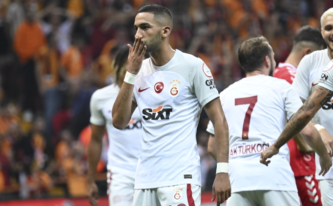 Galatasaray'da 10 numaran�n 'Hakim'i Ziyech!
