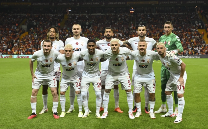 Galatasaray parlyor! Yenilgiyi unuttu