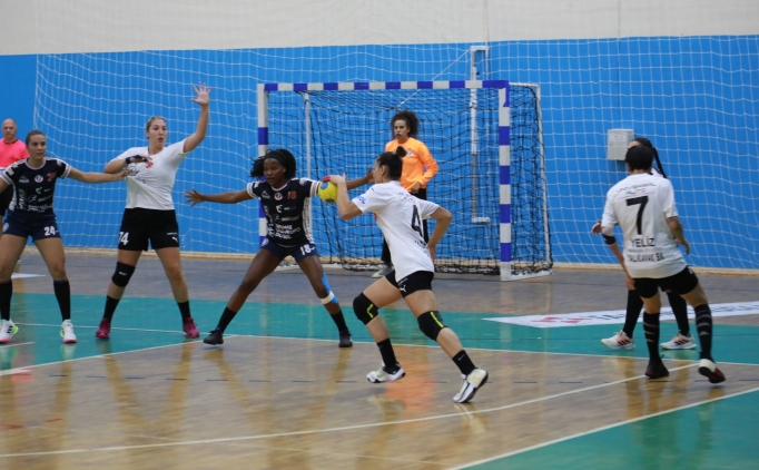 Yal�kavakspor, EHF Kupas�'nda tur atlad�