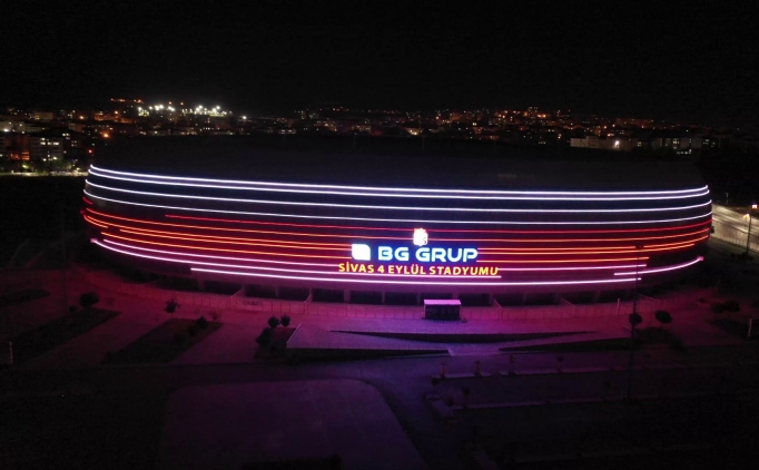BG Grup 4 Eyl�l Stadyumu'nun d�� cephe ayd�nlatmas� tamamland�