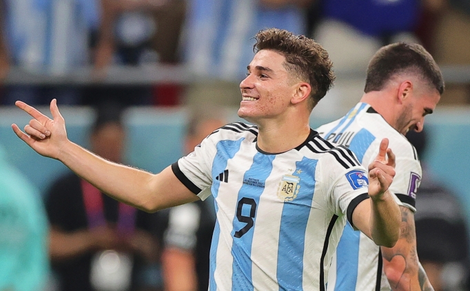 Julian Alvarez tarihe geebilir!