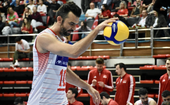 Arslan Ek�i: 'Bu tak�m sonunda hak etti�i yere geldi'