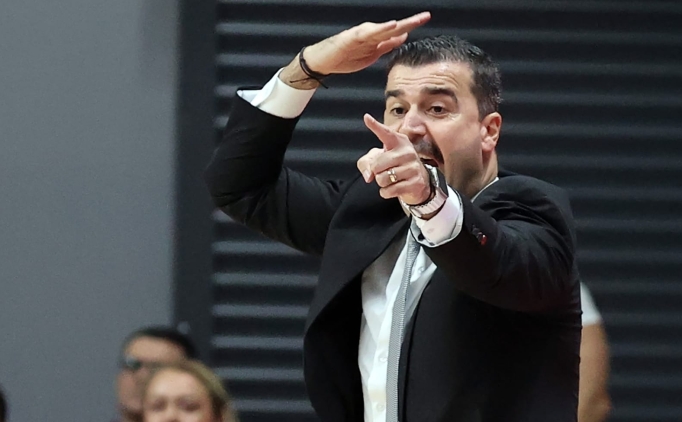 Anadolu Efes'ten Ergin Ataman'a�cevap
