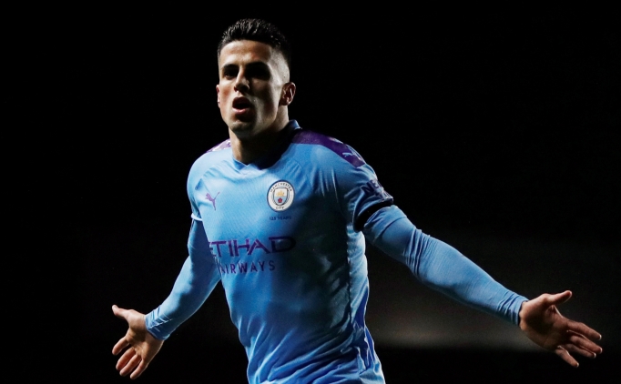 Arsenal'den Cancelo'ya kanca!