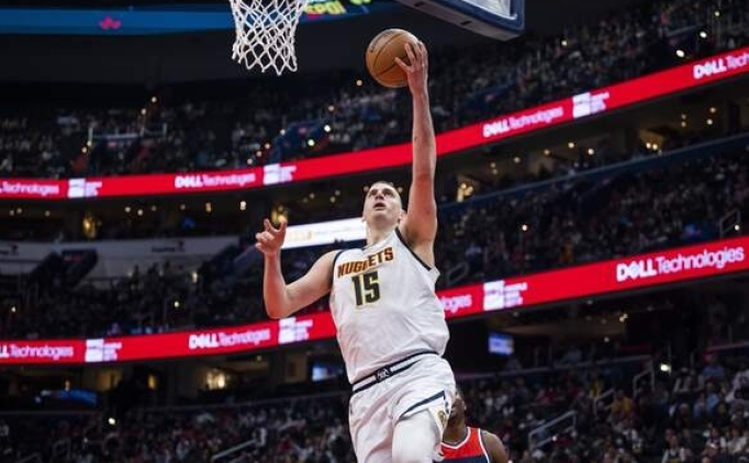 NBA'de Nuggets, Nikola Jokic'in stn performansyla kazand