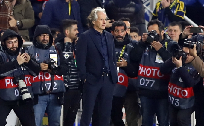 Jorge Jesus: 'ampiyon olmak istiyor musunuz?'