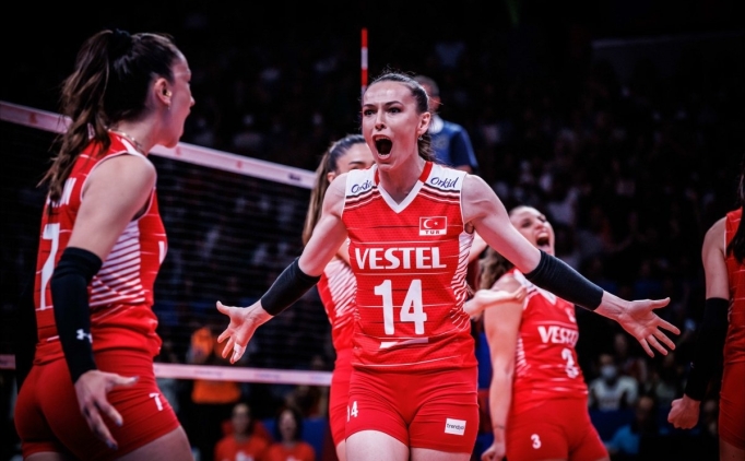 Bir kupa koleksiyoncusu: Eda Erdem!