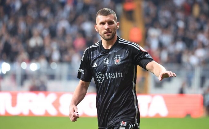 K�llerinden do�an adam: Ante Rebic