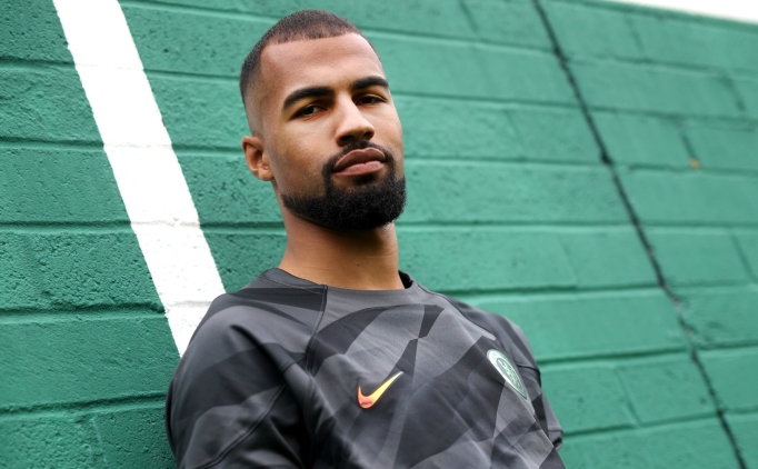 Chelsea, kaleci Robert Sanchez'i transfer etti