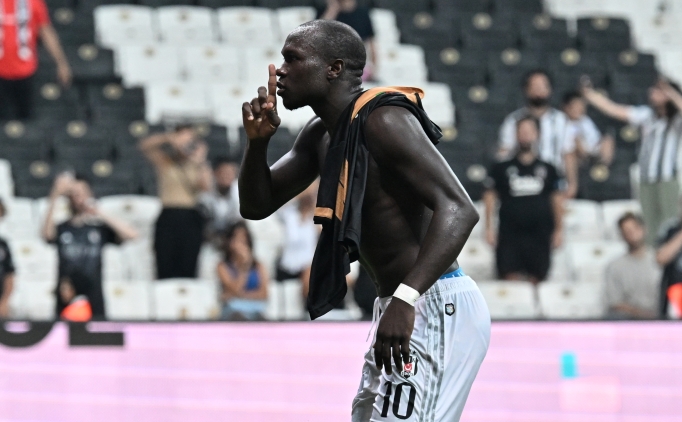 Aboubakar kariyer zirvesini ya��yor