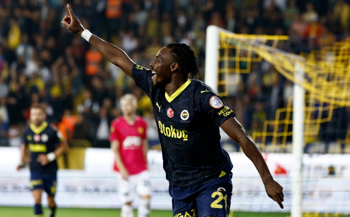 Fenerbah�e milli araya lider girdi!