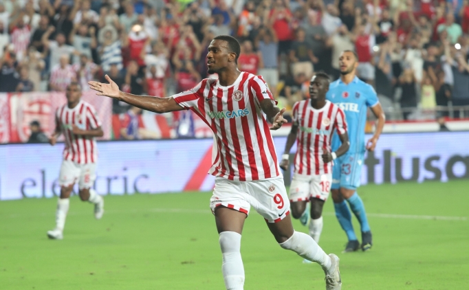 Antalyaspor'dan Haji Wright iin aklama