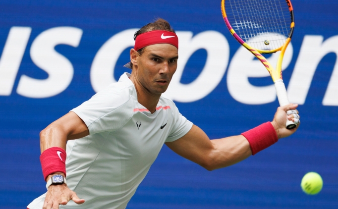 Rafael Nadal'dan sakatl��� i�in a��klama