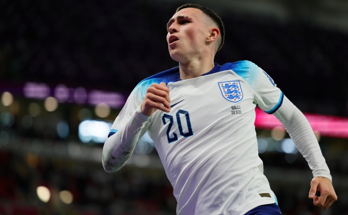 Phil Foden, ngiltere Milli Takm kampndan ayrld