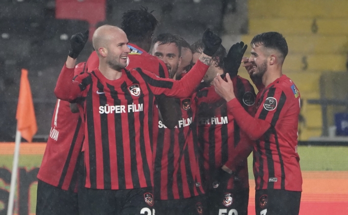 Gaziantep FK, y�kseli�e ge�ti
