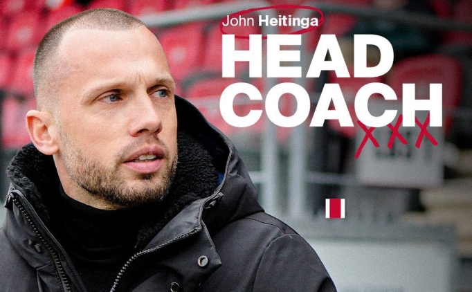 Ajax'n yeni teknik direktr John Heitinga oldu