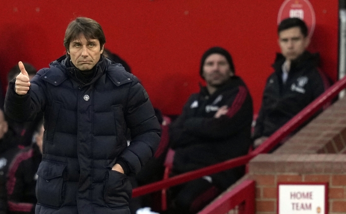 Antonio Conte ameliyat edilecek