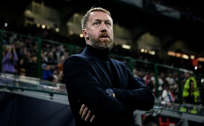 Chelsea'de Graham Potter d�nemi sona erdi