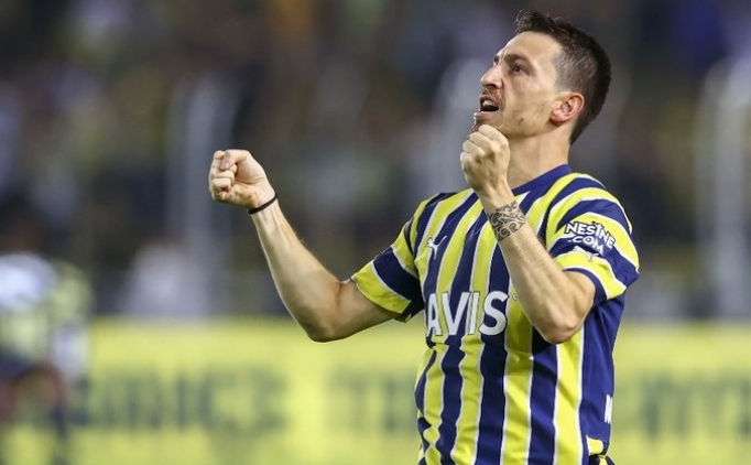 Mert Hakan Yanda�: 'Sadece bedenen buraday�z'