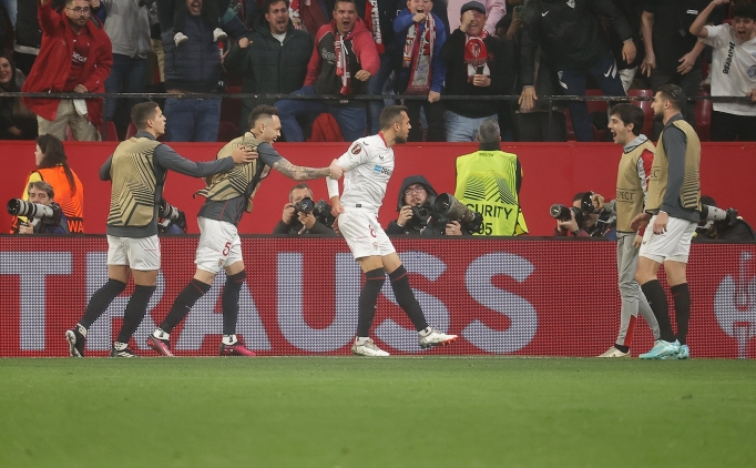 Erik Lamela: 'Fenerbah�e ilk yar� �ok iyiydi'