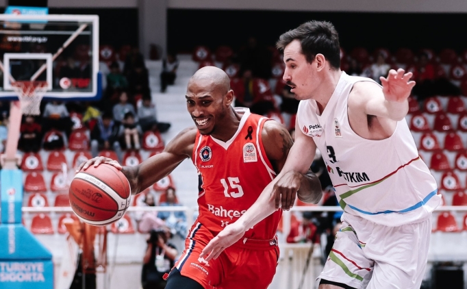Baheehir Koleji, Telekom Baskets'i arlayacak