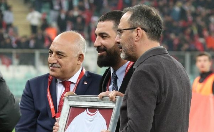 Arda Turan: 'Kaliteli bir takmz'