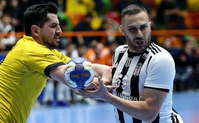 Hentbol Erkekler S�per Ligi'nde yar� final serisi ba�l�yor